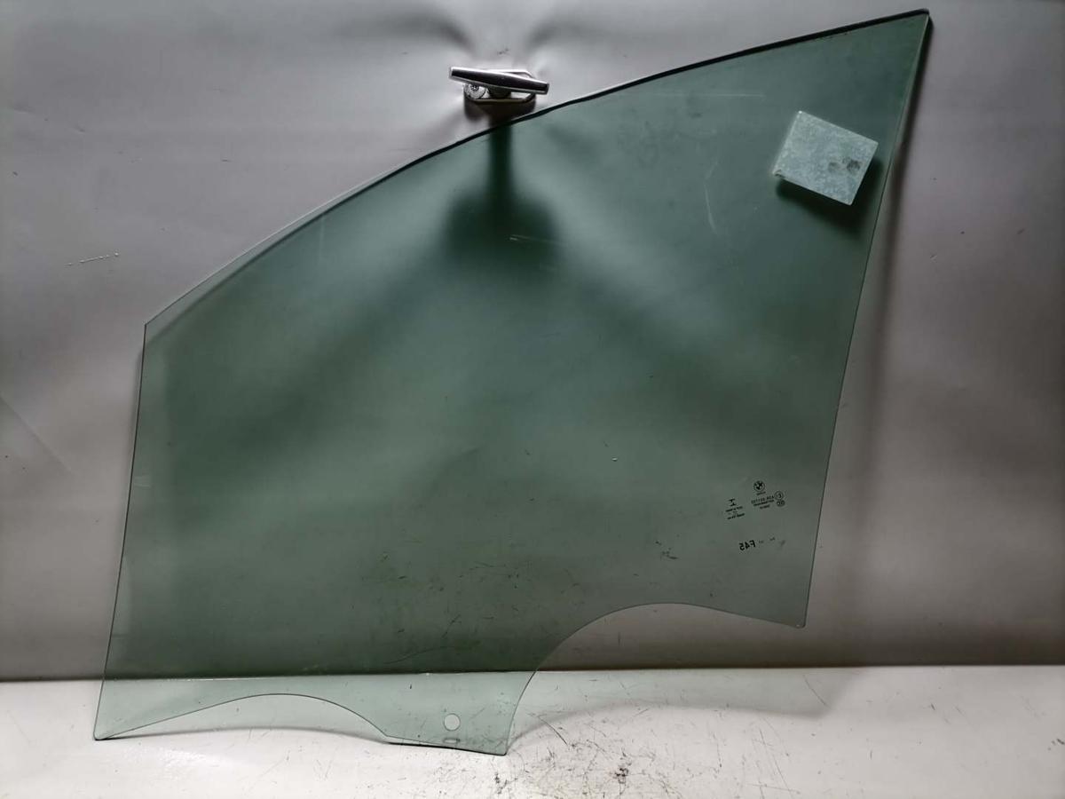 BMW 2er Active Tourer F45 Bj.2018 original T&uuml;rscheibe vorn rechts